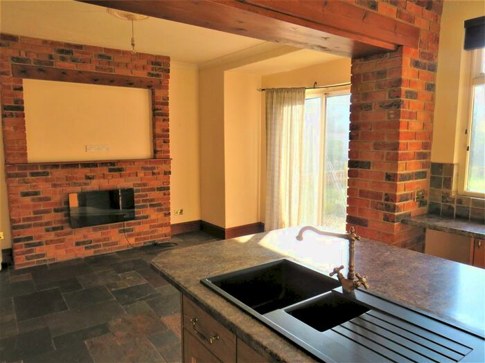 3 Bedroom Detached House To Rent In Leverington Road, Wisbech, PE13