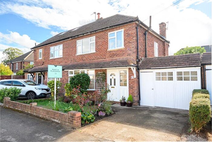 3 Bedroom Semi-Detached House For Sale In Dallington Close, Hersham Village, KT12