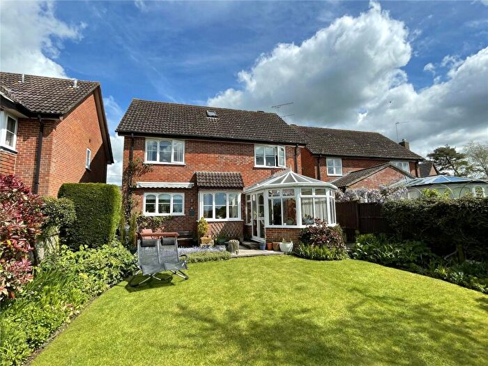 4 Bedroom Detached House For Sale In Sandleheath, Fordingbridge, Hampshire, SP6