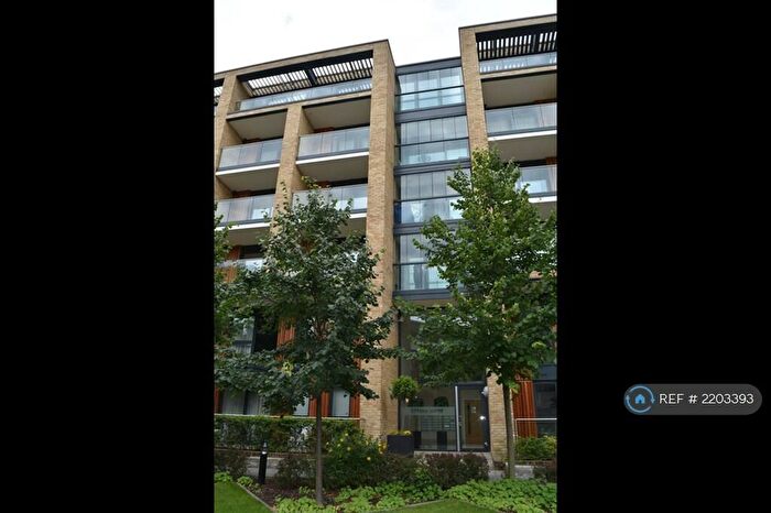 1 Bedroom Flat To Rent In Albatross Way, London, SE16