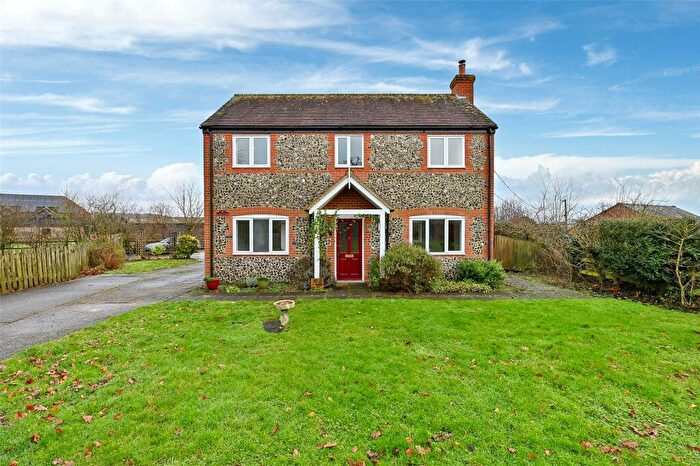 3 Bedroom Detached House To Rent In Bosmore Lane, Fawley, Henley-on-Thames, Oxfordshire, RG9