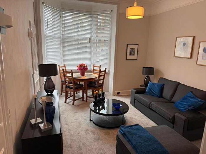 1 Bedroom Flat To Rent In Springvalley Terrace, Edinburgh, EH10