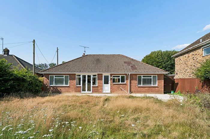 3 Bedroom Detached Bungalow For Sale In Main Road, Naphill, HP14