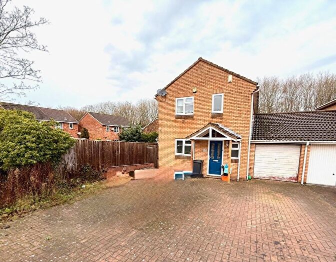 4 Bedroom Detached House For Sale In Meares Drive, Shaw, Swindon, Wiltshire, SN5