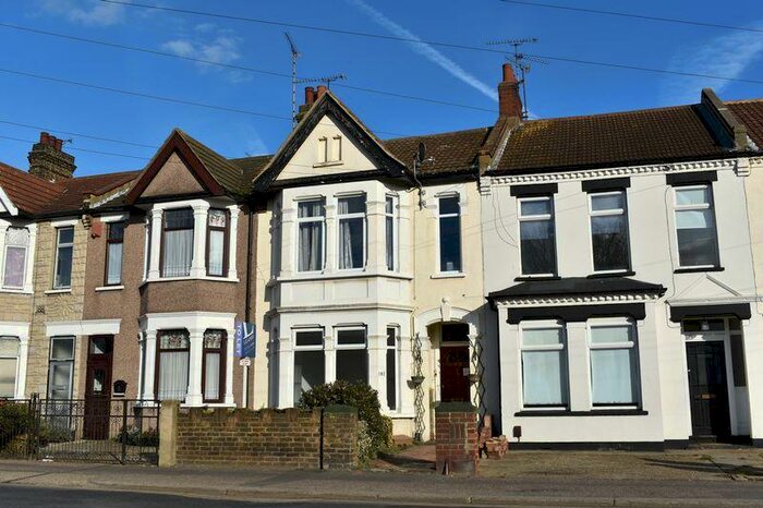 2 Bedroom Ground Flat To Rent In Sutton Road, Southend-On-Sea, SS2