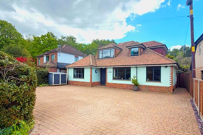5 Bedroom Detached House For Sale In Cuthbert Road, Ash Vale, Surrey, GU12