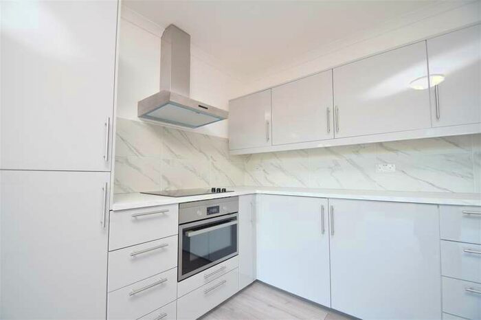 3 Bedroom Apartment To Rent In Jasmine Gardens, Harrow, HA2