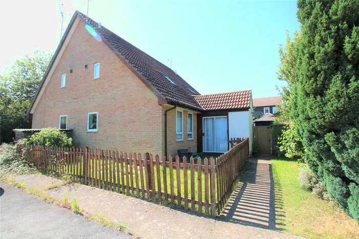 1 Bedroom End Of Terrace House To Rent In Beaconsfield Way, Earley, Reading, Berkshire, RG6