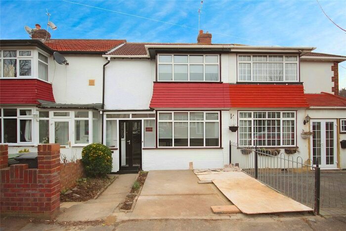 2 Bedroom Terraced House To Rent In Malvern Gardens, Loughton, IG10