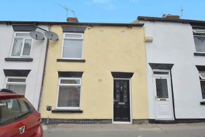 2 Bedroom Terraced House To Rent In Barley Hill, Garforth, Leeds, LS25