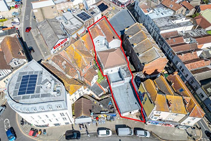 7 Bedroom Property For Sale In Alexandra Parade, Weston-Super-Mare, BS23