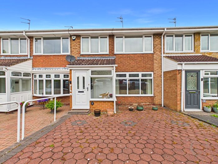 3 Bedroom Terraced House For Sale In Ettrick Road, Jarrow, NE32