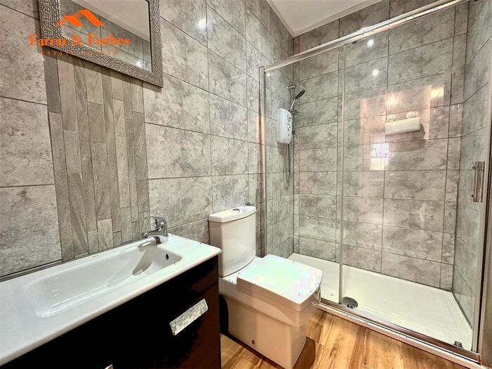2 Bedroom Flat To Rent In Dugdale Street, Burnley, BB11