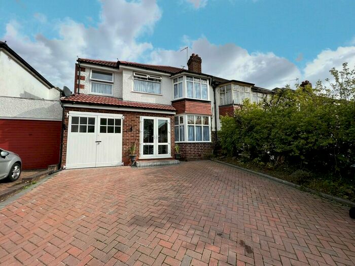 Houses for sale in Painswick Road, Birmingham, B28