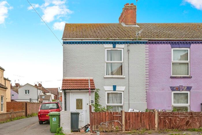 3 Bedroom End Of Terrace House For Sale In Wolseley Road, Great Yarmouth, Norfolk, NR31