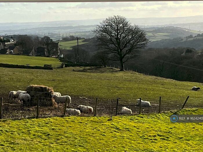 2 Bedroom Terraced House To Rent In Hill End Lane, Bradford, BD13