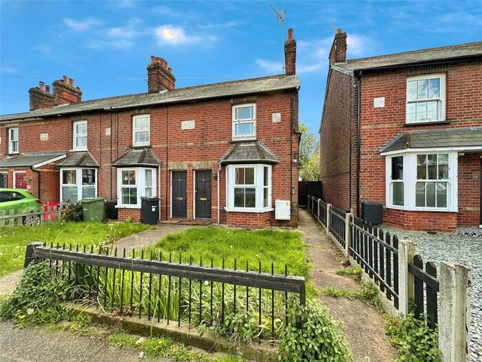 2 Bedroom End Of Terrace House To Rent In Woodfield Road, Braintree, Essex, CM7