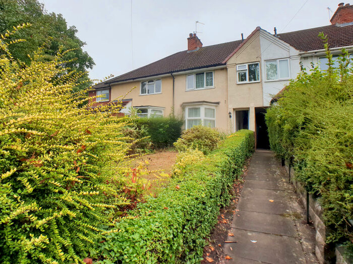 3 Bedroom Terraced House To Rent In May Lane, Birmingham, B14