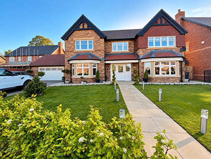 5 Bedroom Detached House For Sale In Romanby Drive, Darlington, DL3