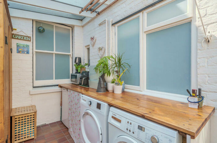 3 Bedroom Terraced House For Sale In Bury Lane, Horsell, Surrey, GU21
