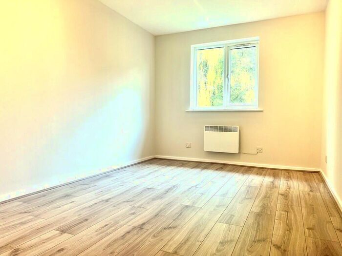 2 Bedroom Apartment To Rent In Harrow Road, Sudbury, HA0