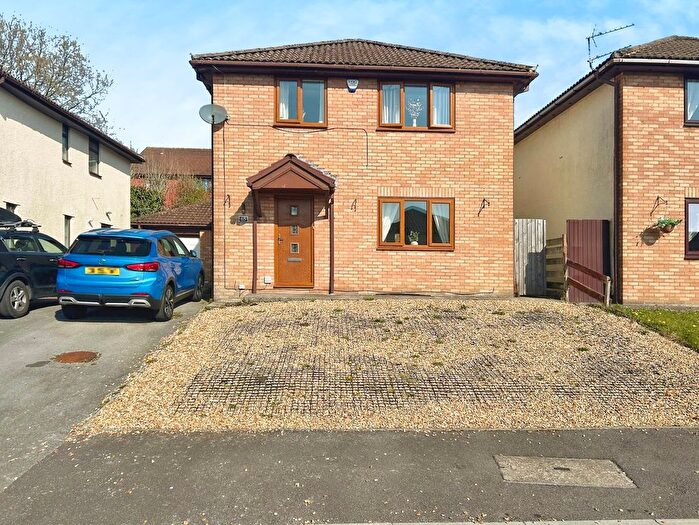 4 Bedroom Detached House For Sale In Woodstock Gardens, Pencoed, Bridgend, CF35
