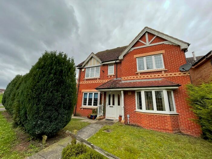 6 Bedroom Detached House To Rent In Lakeside Close, Rotherham, South Yorkshire, S66