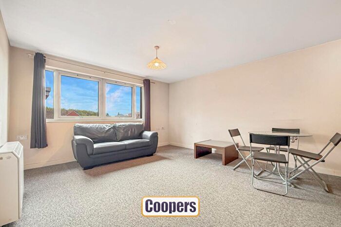 1 Bedroom Apartment To Rent In Upper York Street, Fremington Court, CV1