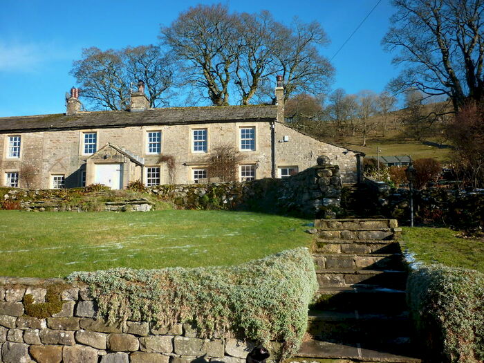 3 Bedroom Cottage For Sale In Back Coates Lane, Starbotton, BD23