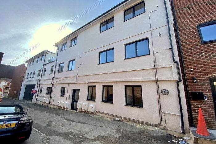 2 Bedroom Flat To Rent In Archway Road, Ramsgate, CT11