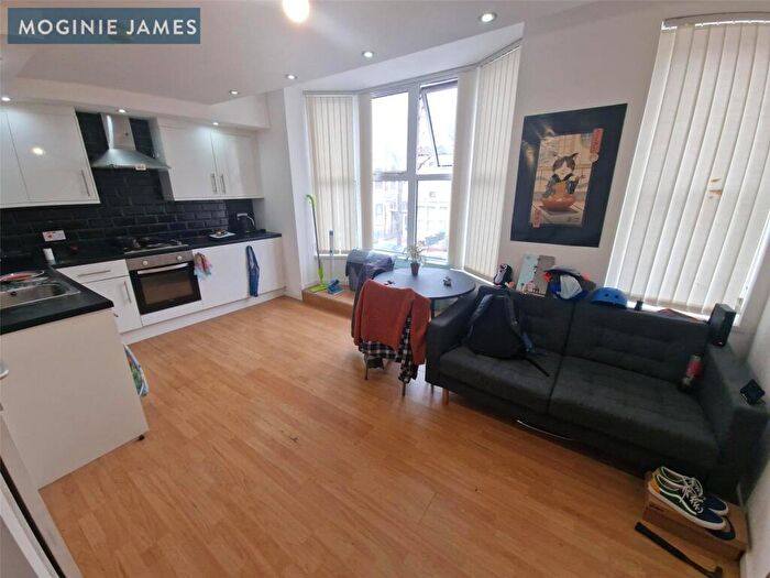 1 Bedroom Flat To Rent In Pen-y-Lan Road, Cardiff, CF24