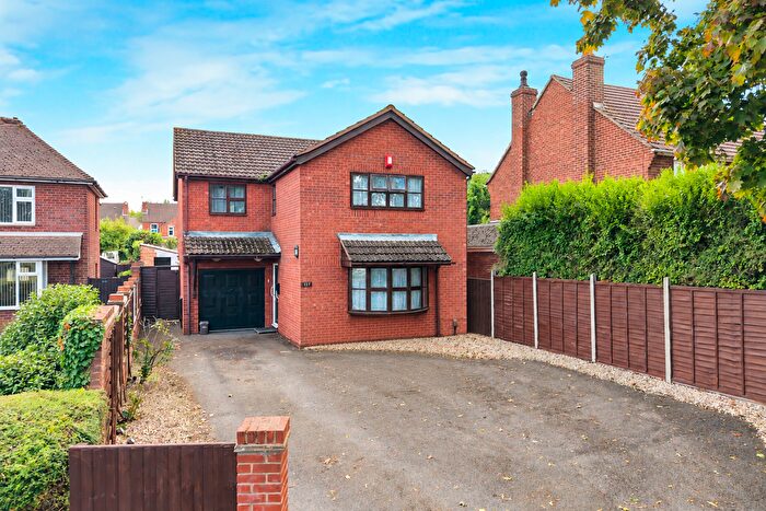 4 Bedroom Detached House For Sale In Finlay Road, Gloucester, GL4