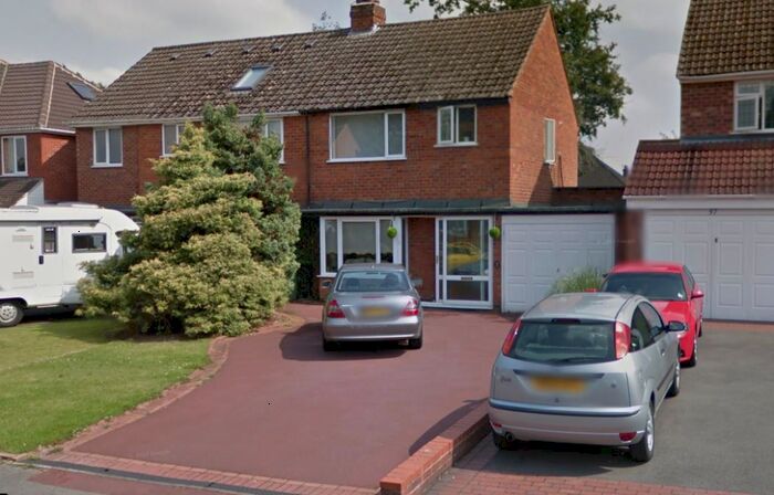 3 Bedroom House To Rent In Featherstone Crescent, Shirley, B90