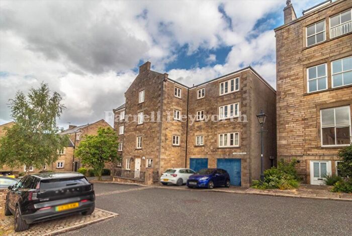 2 Bedroom Flat For Sale In Castle Park Mews, Lancaster, LA1