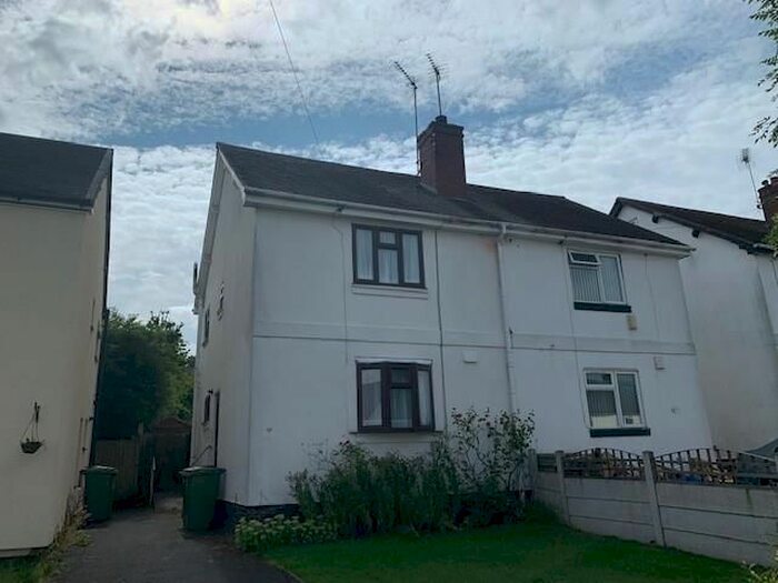 2 Bedroom Property To Rent In Bridley Moor Road, Redditch, B97