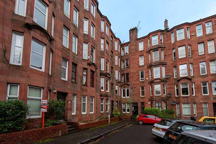 1 Bedroom Flat To Rent In Springhill Gardens, Shawlands, Glasgow, G41