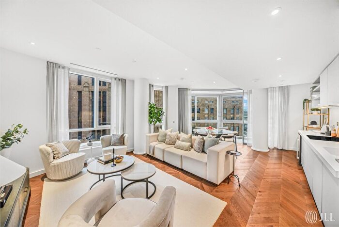 3 Bedroom Flat For Sale In Prospect Way London, SW11