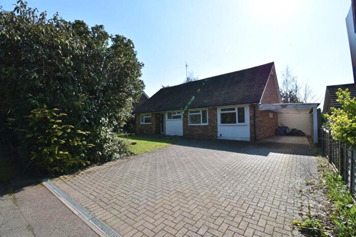 4 Bedroom Bungalow For Sale In Horseshoes Lane, Langley, Maidstone, ME17