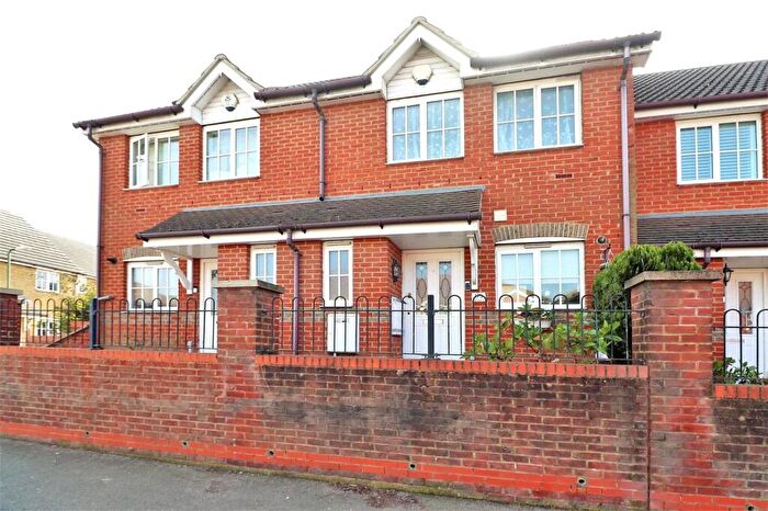 2 Bedroom Terraced House To Rent In Watling Street, Dartford, DA2