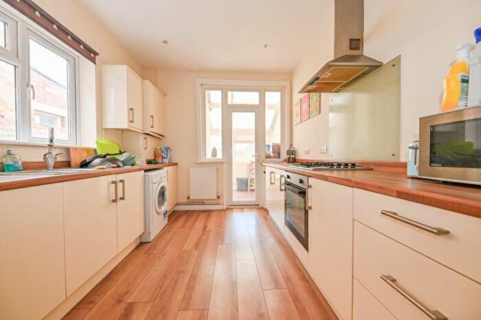 2 Bedroom Terraced House To Rent In Seafield Road, Portsmouth, PO3