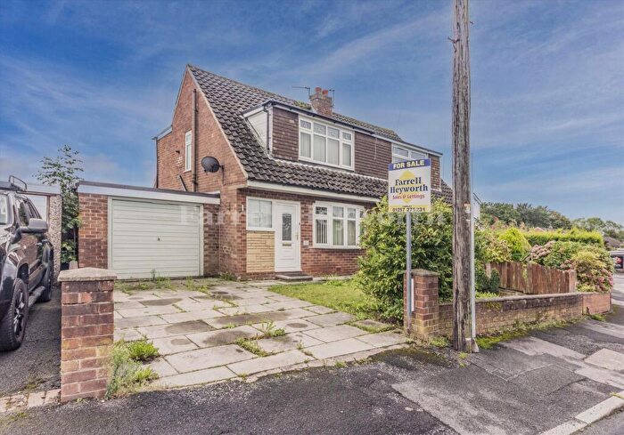 3 Bedroom House For Sale In Isleworth Drive, Chorley, PR7