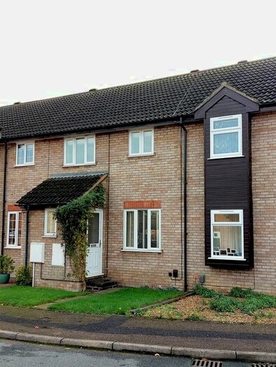 3 Bedroom Terraced House To Rent In The Brambles, Bar Hill, CB23