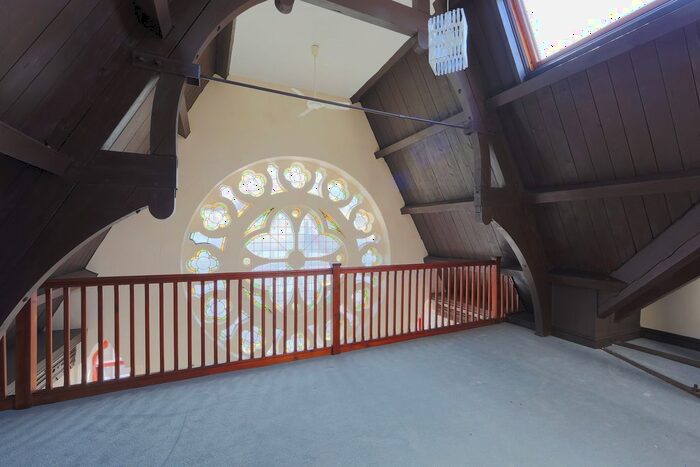 2 Bedroom Maisonette To Rent In Waldegrave Road, London, Amazing Apartment !!!, SE19