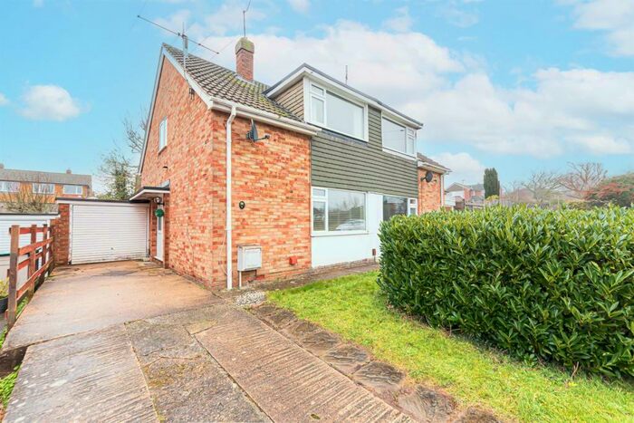 3 Bedroom Semi-Detached House To Rent In Brookside, Wokingham, RG41
