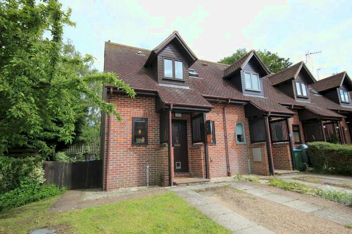 2 Bedroom End Of Terrace House To Rent In Brill, Buckinghamshire HP18