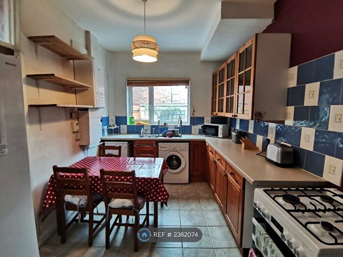 3 Bedroom Terraced House To Rent In Haydn Avenue, Manchester, M14