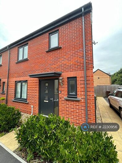 3 Bedroom Semi-Detached House To Rent In Bligh Bond Road, Glastonbury, BA6