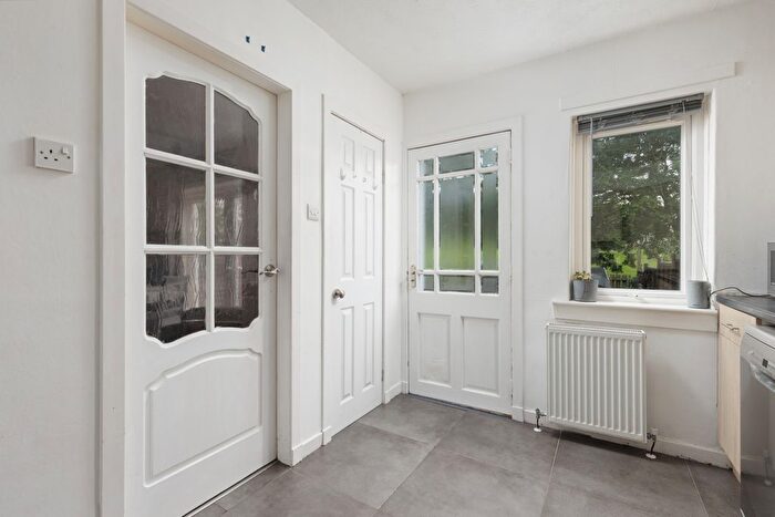 3 Bedroom Terraced House For Sale In Don Road, Dunfermline, KY11