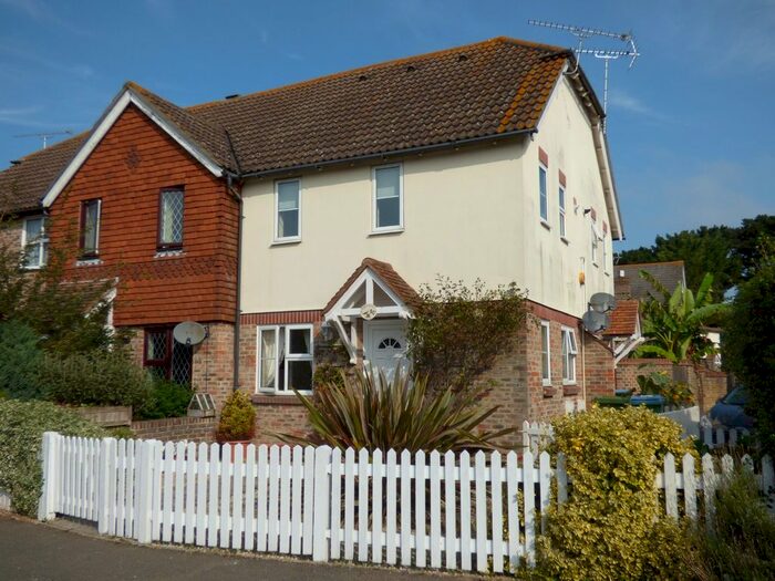 1 Bedroom End Of Terrace House To Rent In Capstan Drive, Littlehampton, BN17