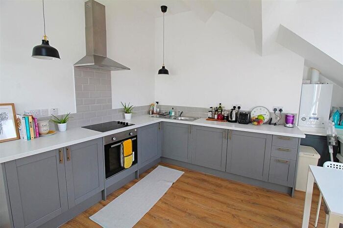 1 Bedroom Flat To Rent In Flat, Constitution Hill, SA1